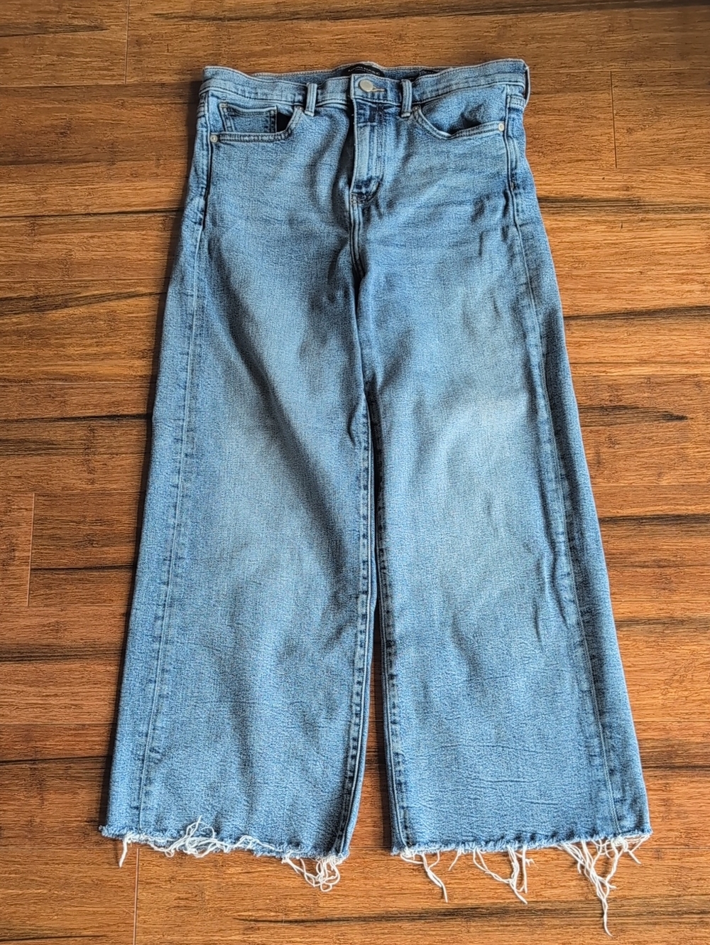 Banana Republic High-Rise Wide Leg Crop Jean